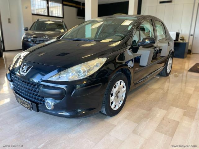 Peugeot 307 1.4 16v 5p. d-sign