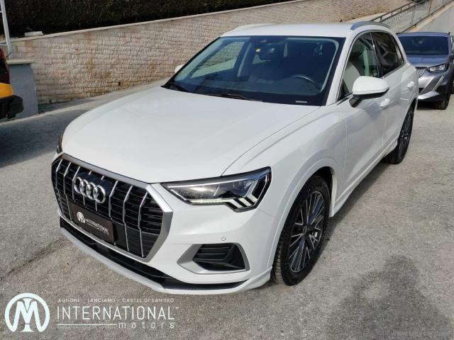 Audi q3 35 tdi s tronic business advanced
