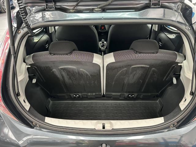Auto - Toyota aygo 1.0 vvt-i 69 cv 5p. x-play mmt