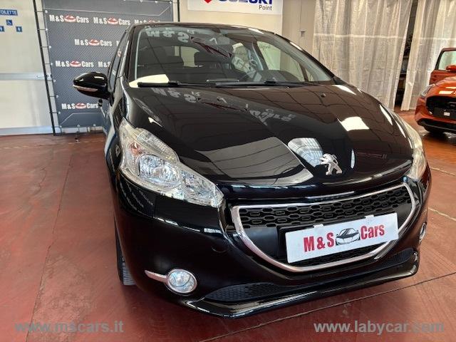 Auto - Peugeot 208 1.2 vti 82 cv 5p. active