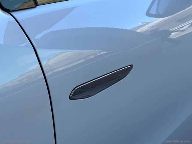Auto - Ds automobiles ds 3 crossback bluehdi 110 perf. line