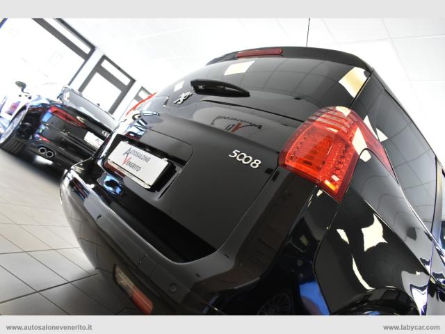 Auto - Peugeot 5008 1.6 hdi 112 cv business