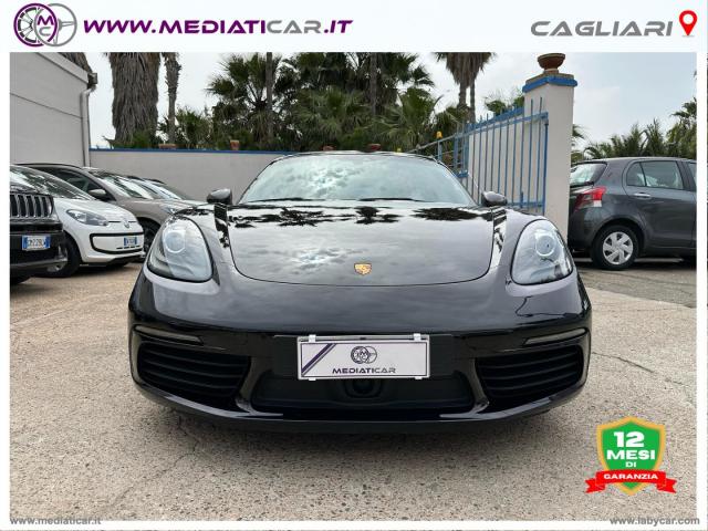 Auto - Porsche 718 cayman t