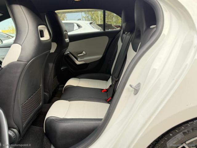 Auto - Mercedes-benz a 180 d automatic premium