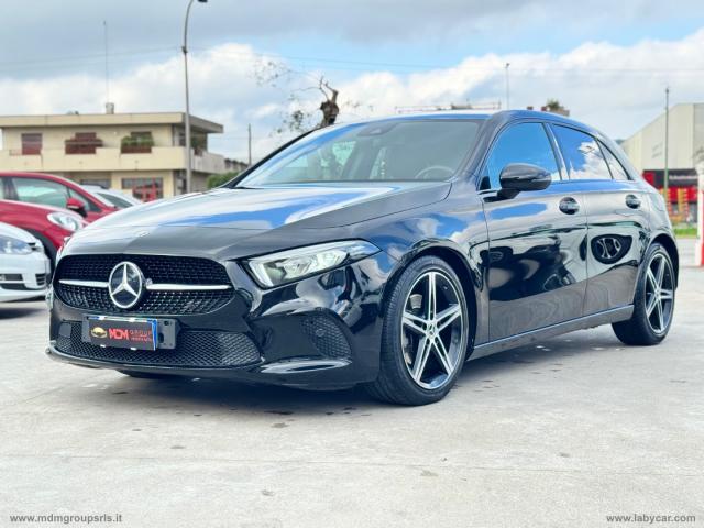 Auto - Mercedes-benz a 200 d automatic 4p. premium full screen