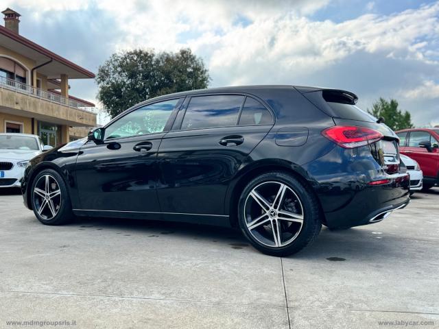 Auto - Mercedes-benz a 200 d automatic 4p. premium full screen