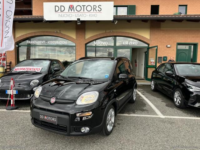 Fiat panda 1.0 firefly s&s hybrid city life