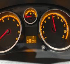 Auto - Opel corsa 1.4 5p. cosmo