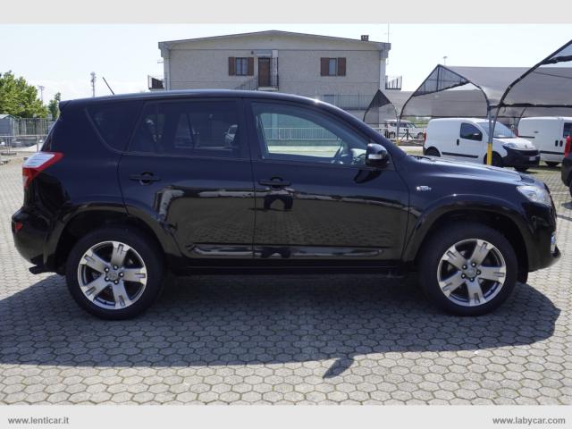 Auto - Toyota rav4 crossover 2.2 d-cat a/t 150cv exec.