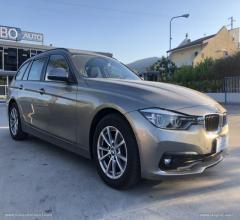 Auto - Bmw 318d touring business advantage aut.