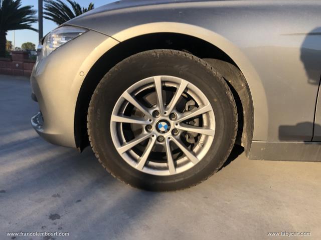 Auto - Bmw 318d touring business advantage aut.