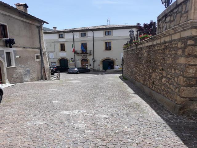 Case - Ortona dei marsi, cielo-terra in centro storico