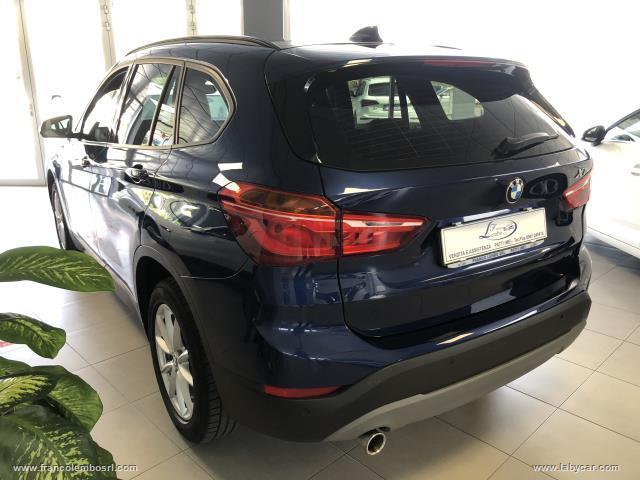 Auto - Bmw x1 xdrive18d business