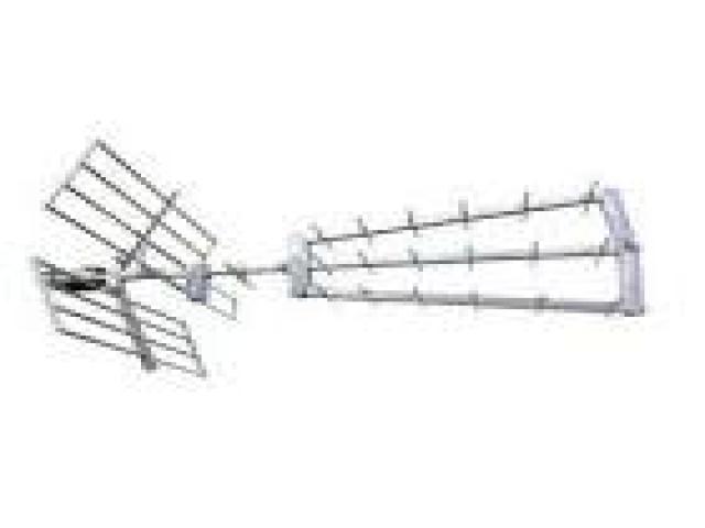 Telefonia - accessori - Beltel - hyades elettronica antenna tv tripla 20 elementi molto economico