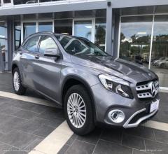 Auto - Mercedes-benz gla 180 d automatic business