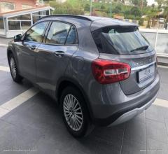 Auto - Mercedes-benz gla 180 d automatic business