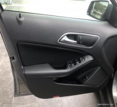 Auto - Mercedes-benz gla 180 d automatic business