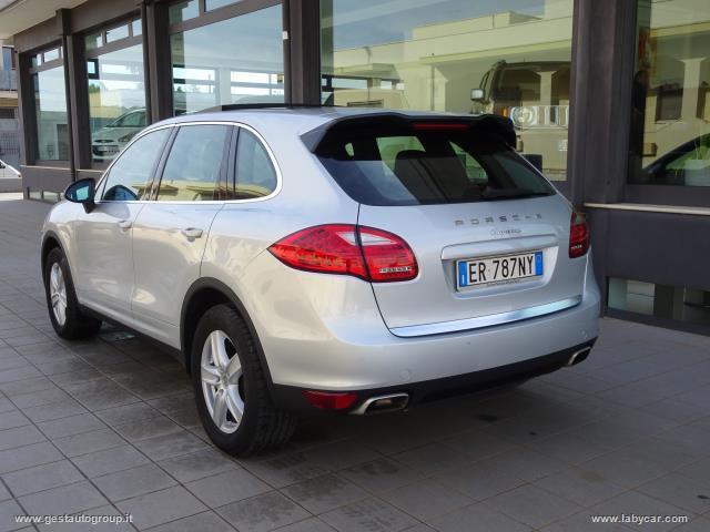 Auto - Porsche cayenne 3.0 diesel